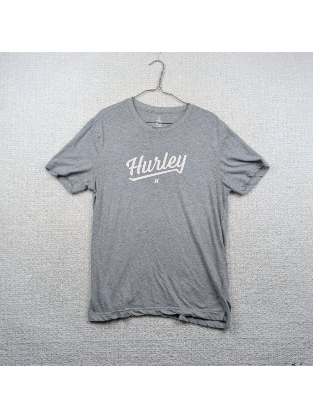 Hurley T-Shirt Men's Short Sleeve Logo Tee Fit Crew Neck Gray Medium Graphic